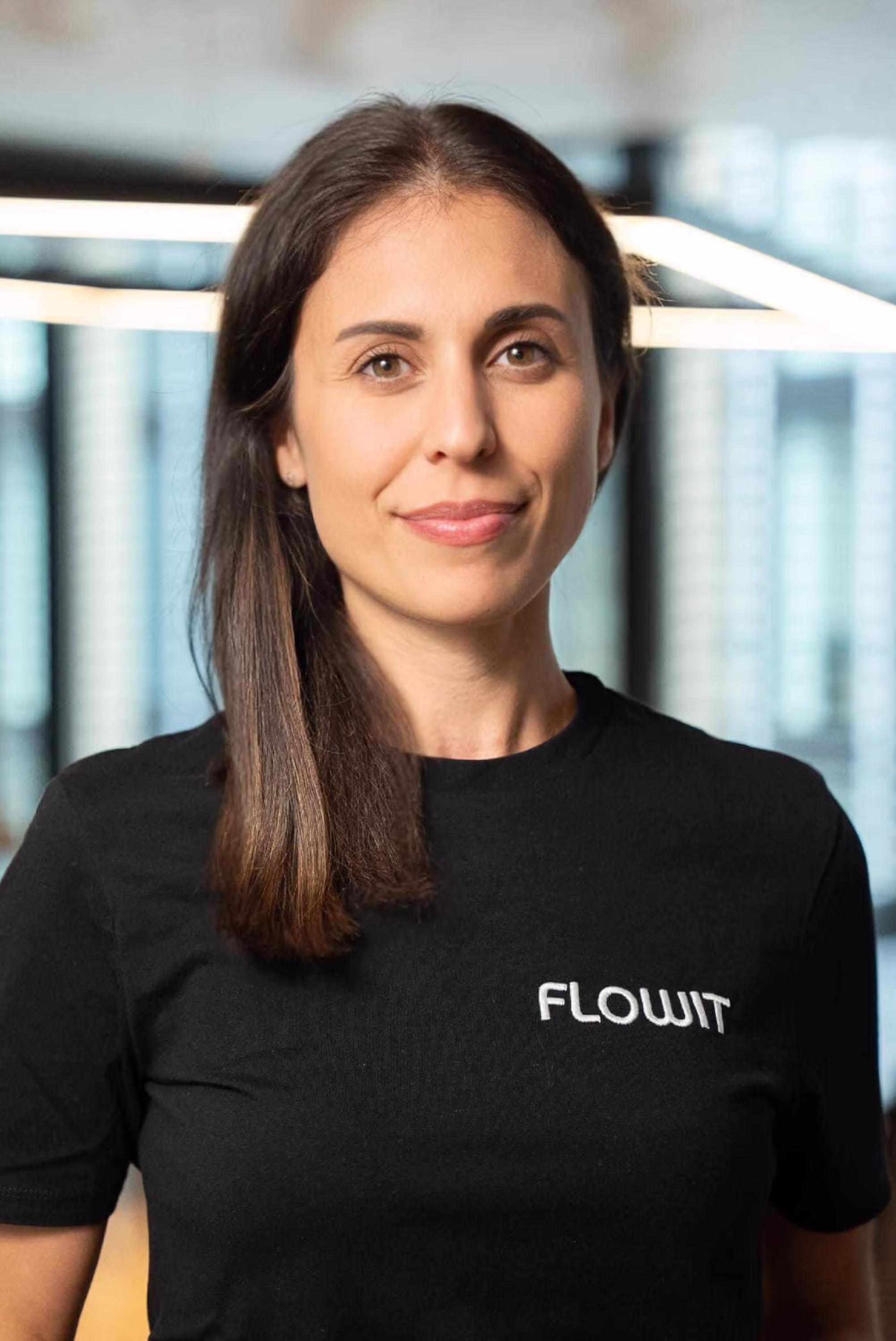 Dr. Yasemin Tahris