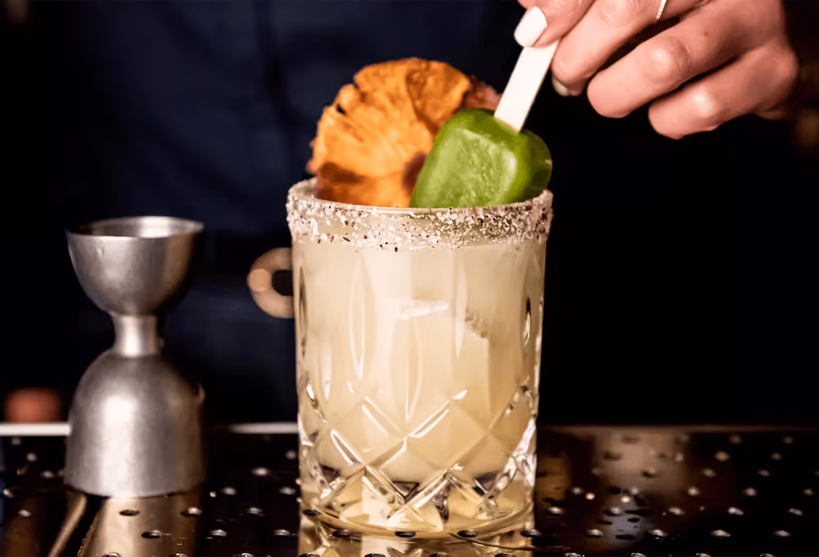 Cocktail at Puttshack