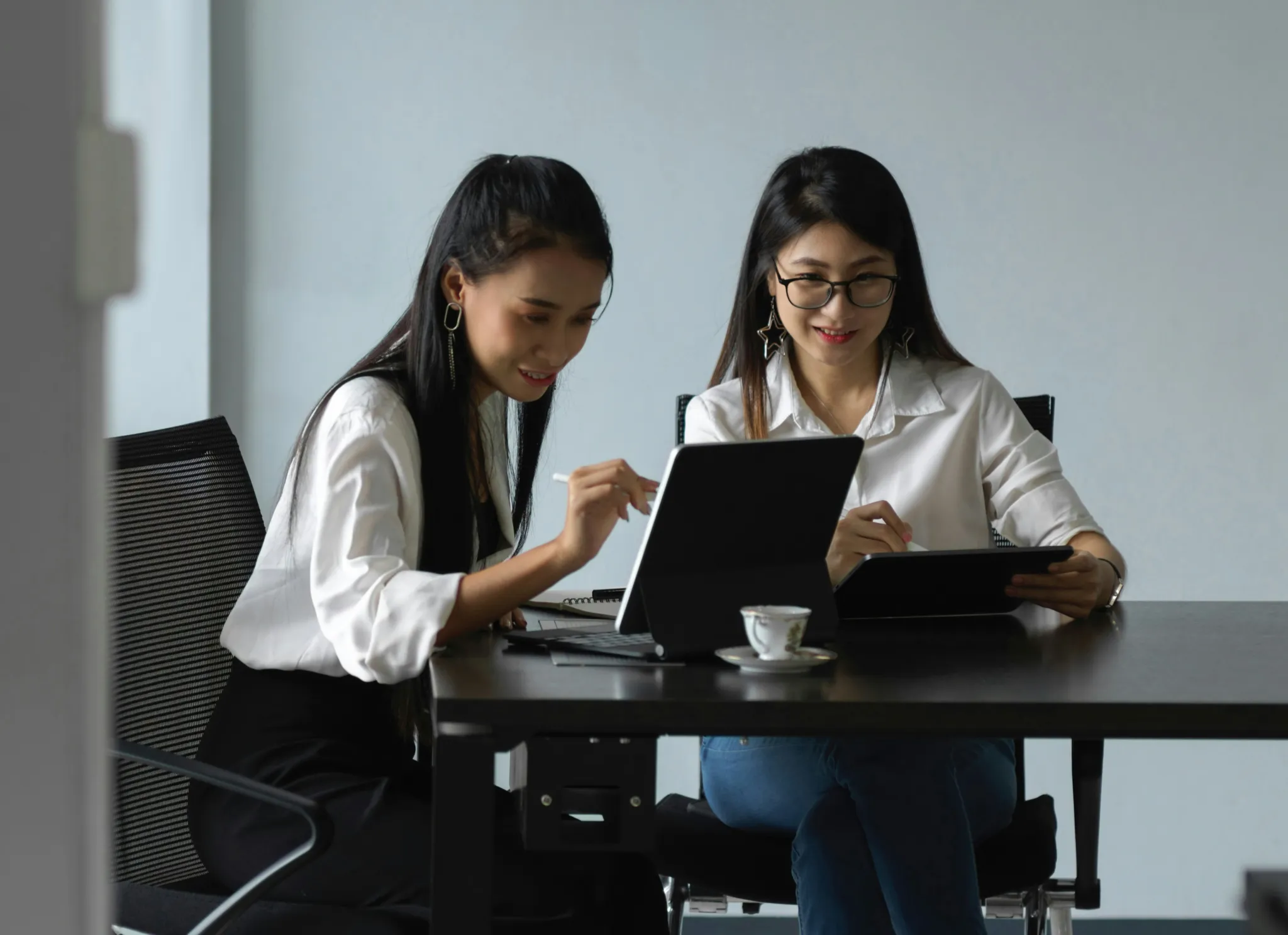 Contract Risk, Solved: Mitigating Risk with AI-Enhanced Contracting