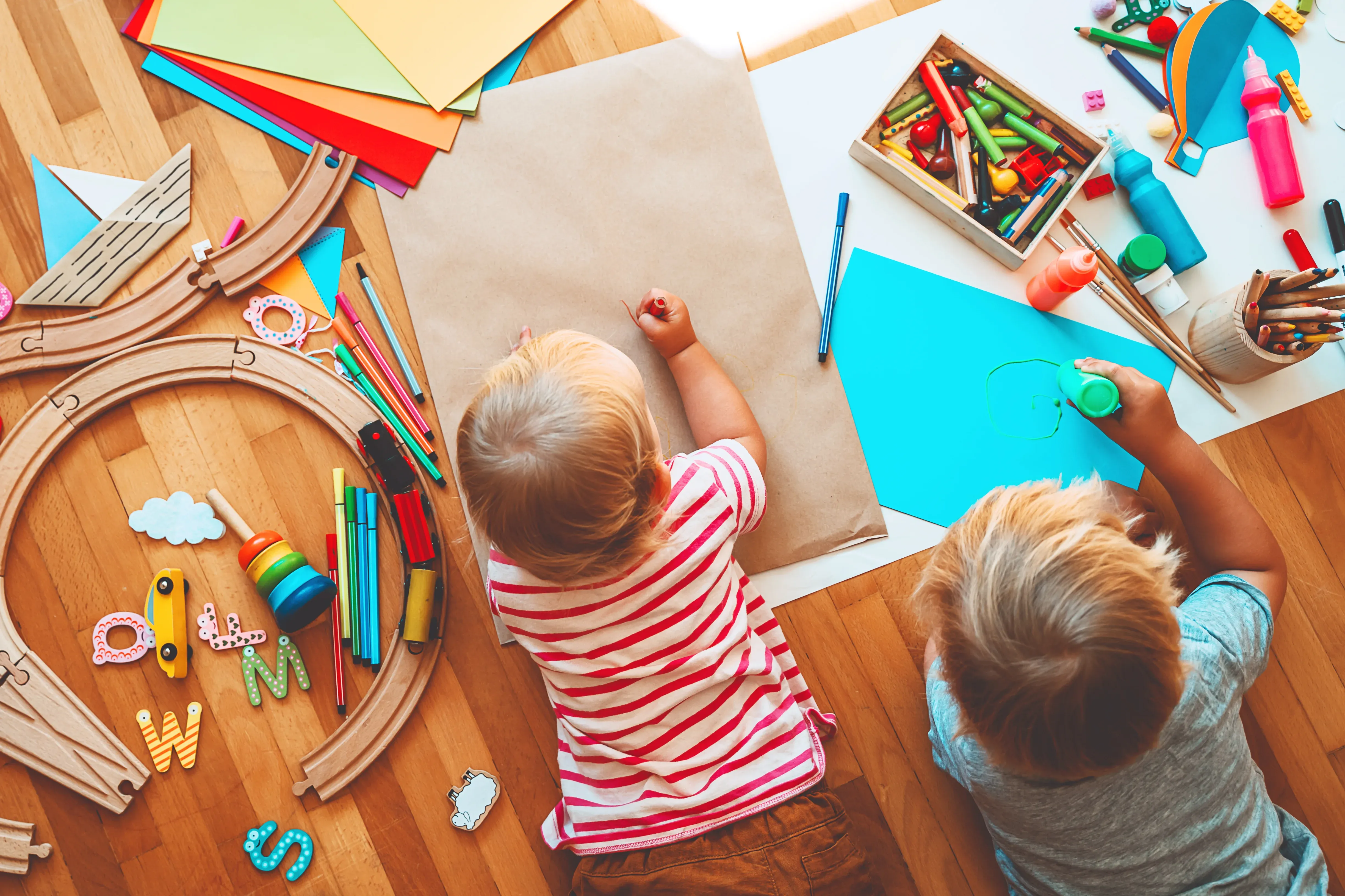 ideas para enseñar los colores