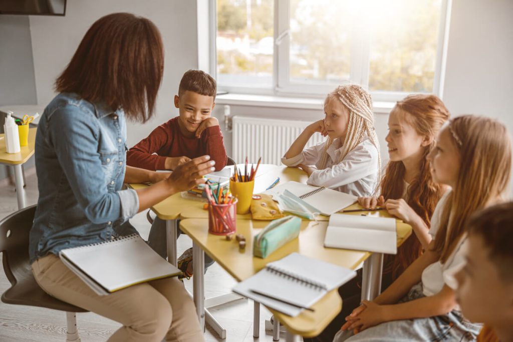 Destrezas del docente de primaria en la era digital