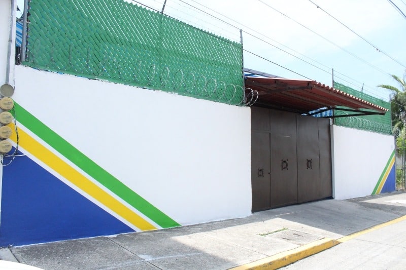 Fachada del colegio brisas escula privada de México usa luca 1