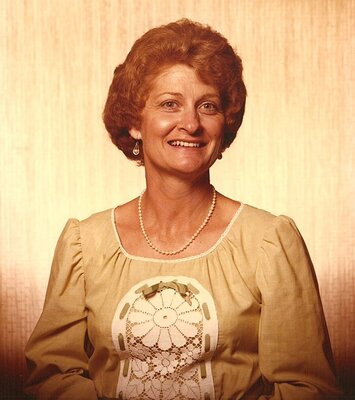 Joan Lee Mays