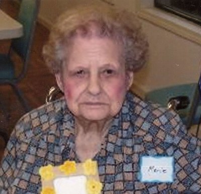 Marie Holt