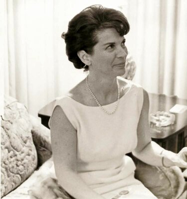 Jeanne Marie Froeb