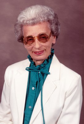 Geneta Evelyn Davies