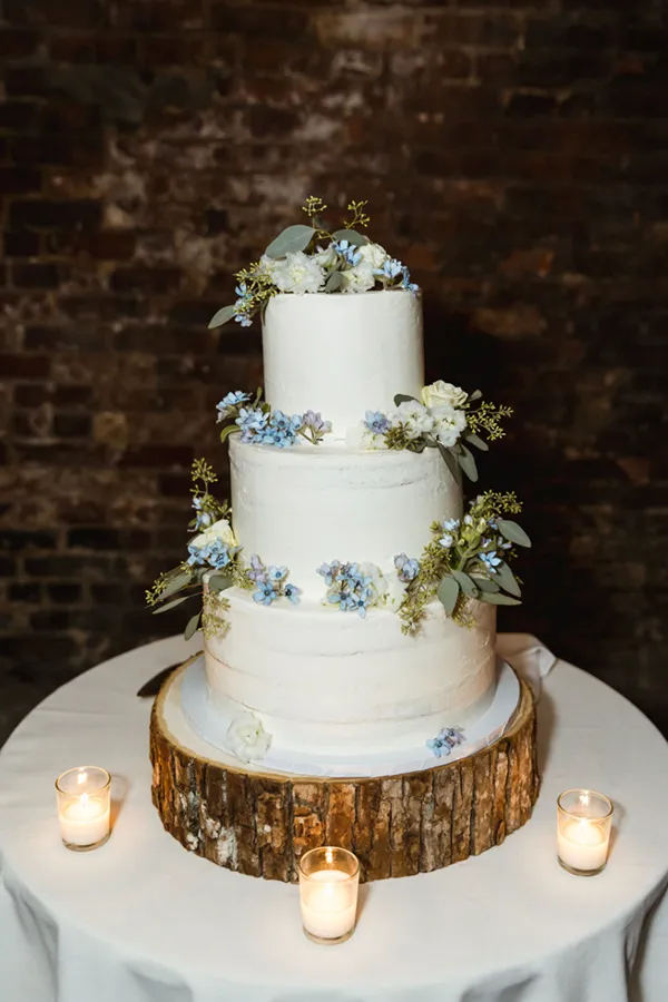 A rustic wedding cake made by the chefs of Bartleby & Sage.