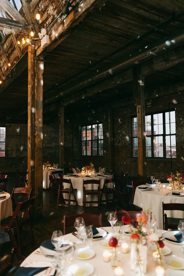 A reception styled by Bartleby & Sage at Greenpoint Loft.