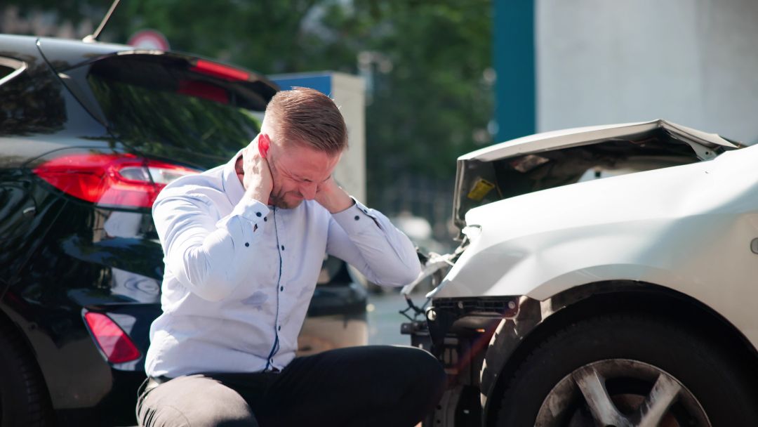 Should I Accept First Settlement Offer Car Accident