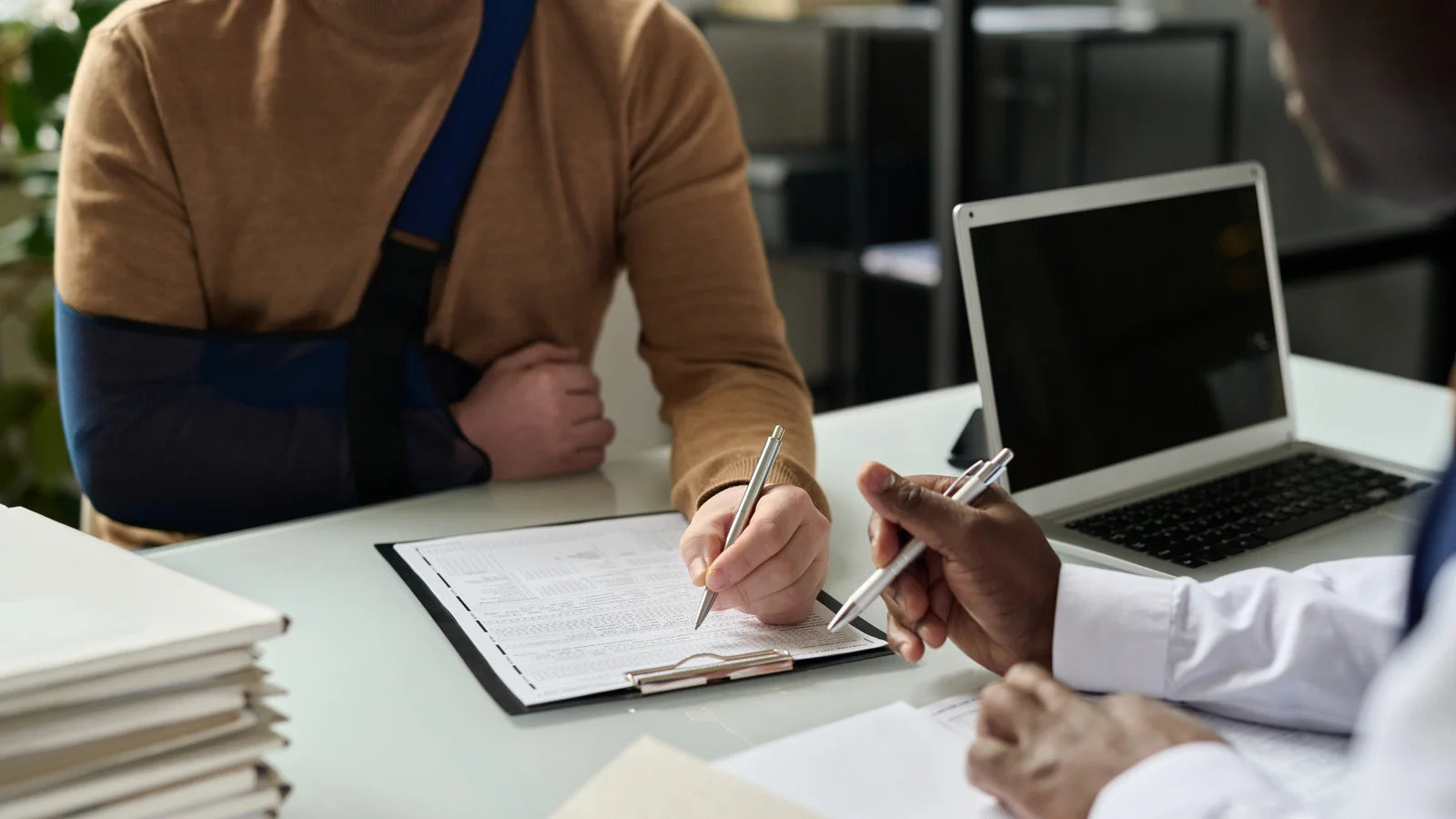 Pecuniary vs Non-Pecuniary Damages: Complete Alberta Comparison Guide with 2025 Settlement Examples