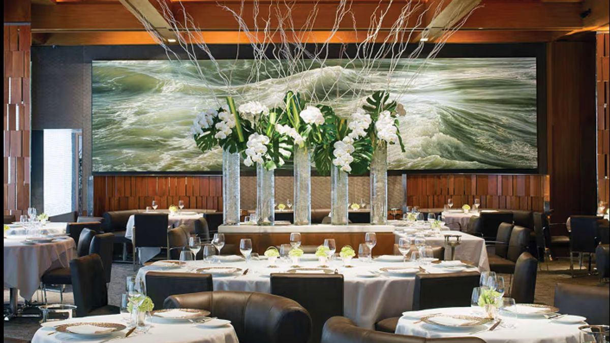 Three-Michelin-star dinner - Slider 1