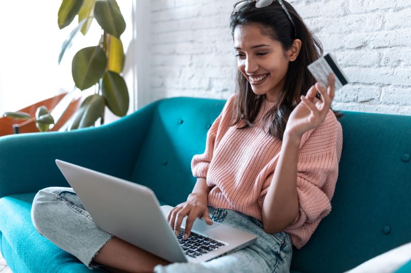 What to Consider When Applying for a Credit Card