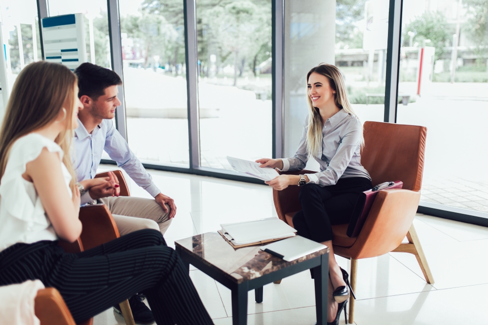 Is It Worth It to Hire an Advisor in Your 30s?