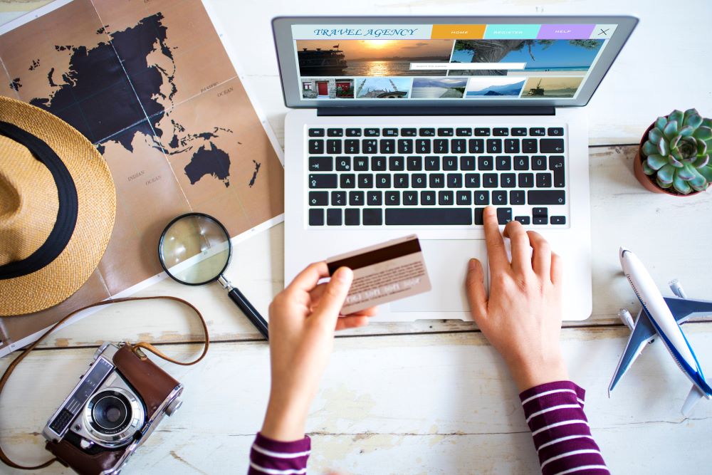 Maximizing Travel Credit Cards