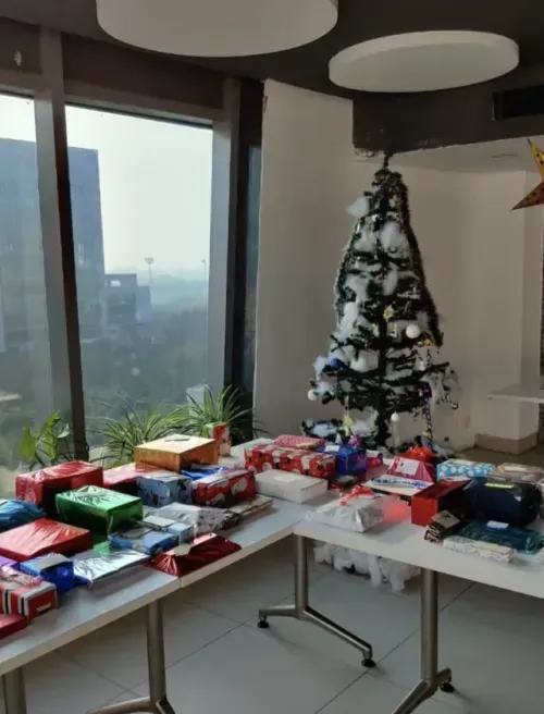HFCL christmas presents