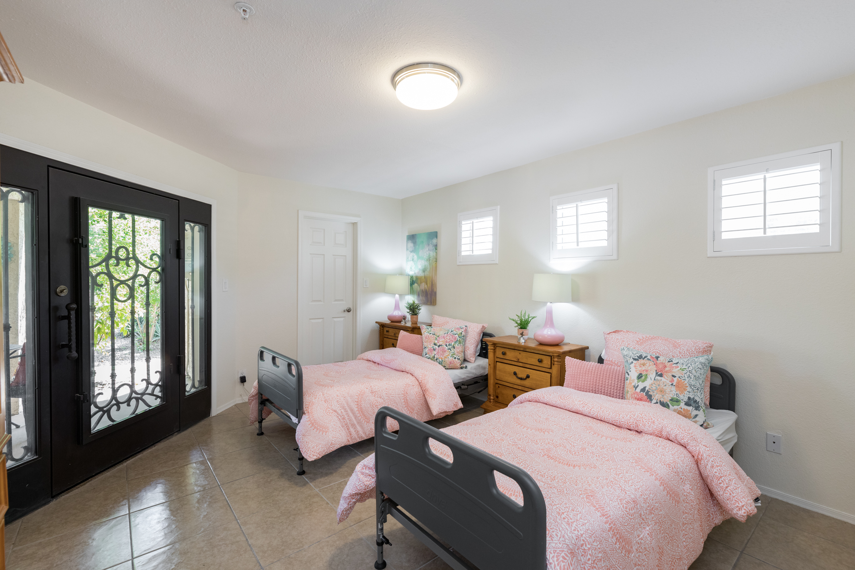 Shared bedroom First Choice Assisted Living Phoenix AZ respite care