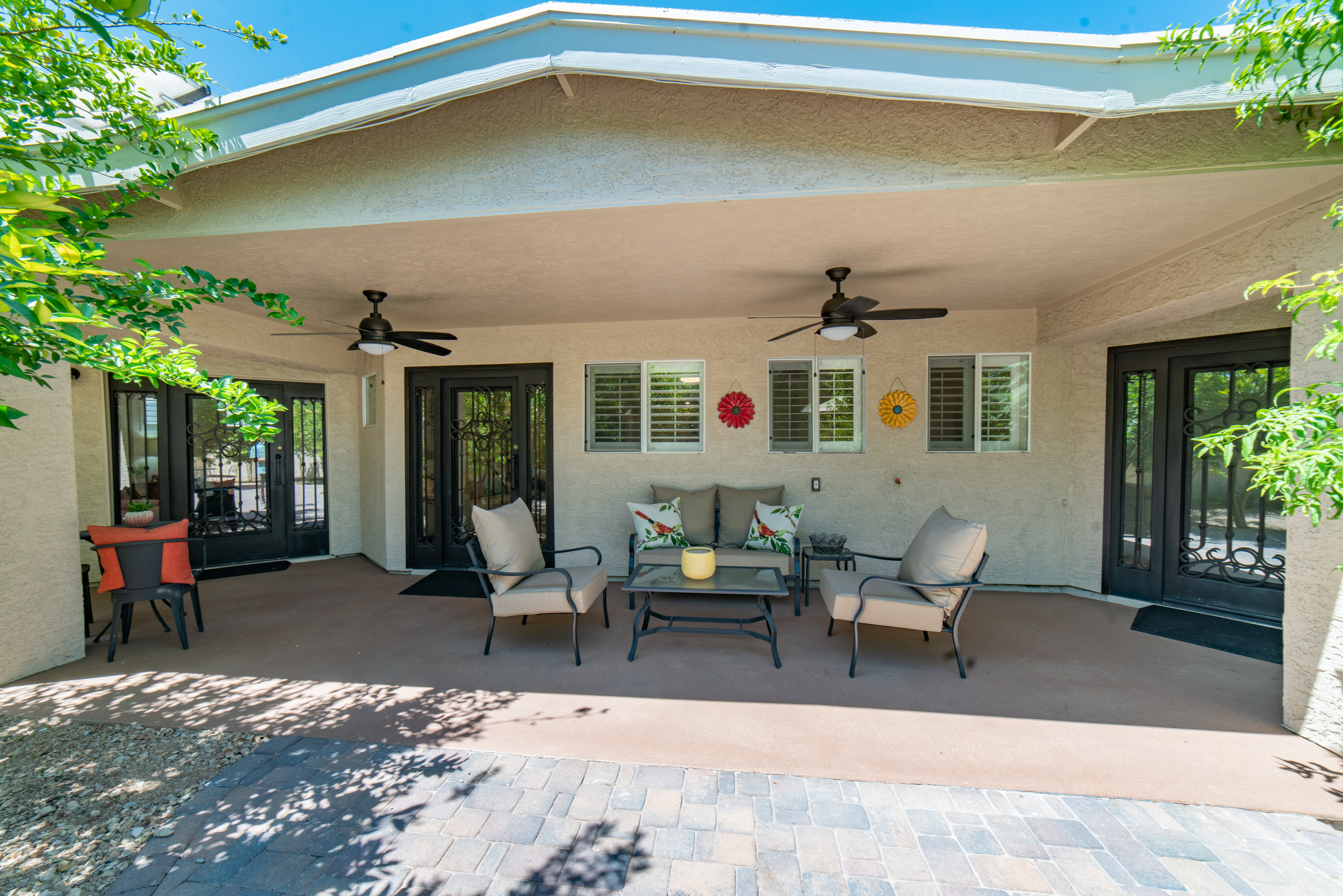 Beautiful covered patio First Choice Assisted Living Phoenix AZ