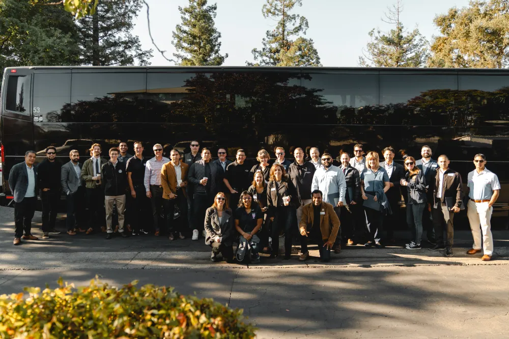 Corridor Tour Group Photo Charter Bus 2