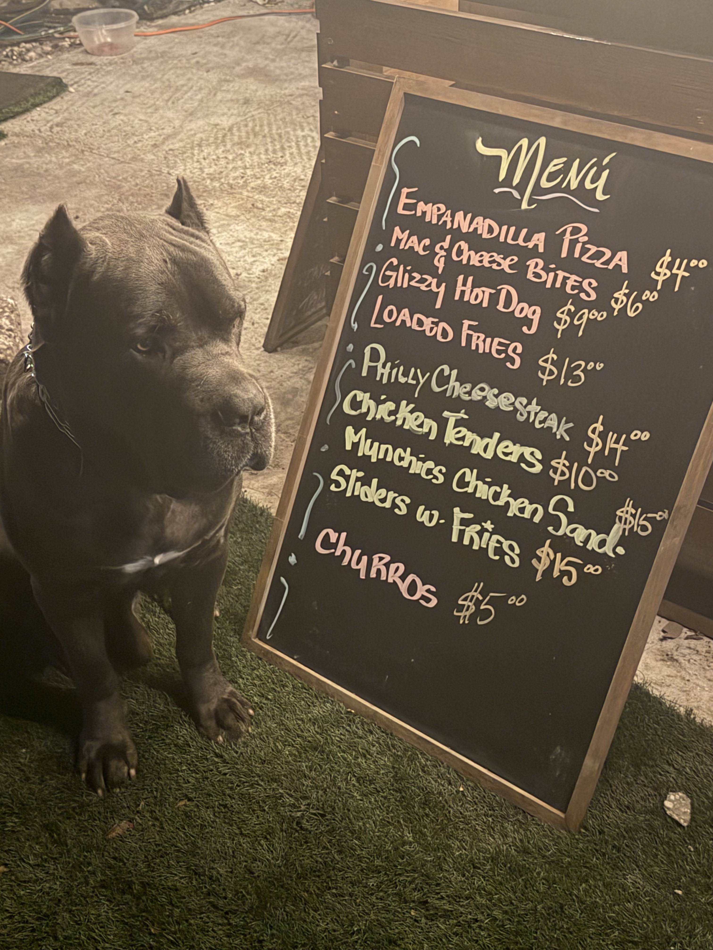 Zeus at The Munchies Point