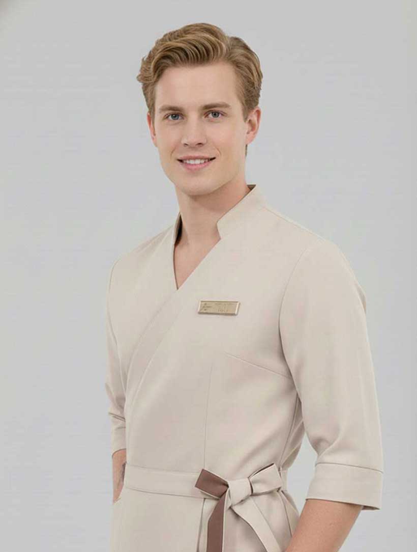 Ethan Reeves