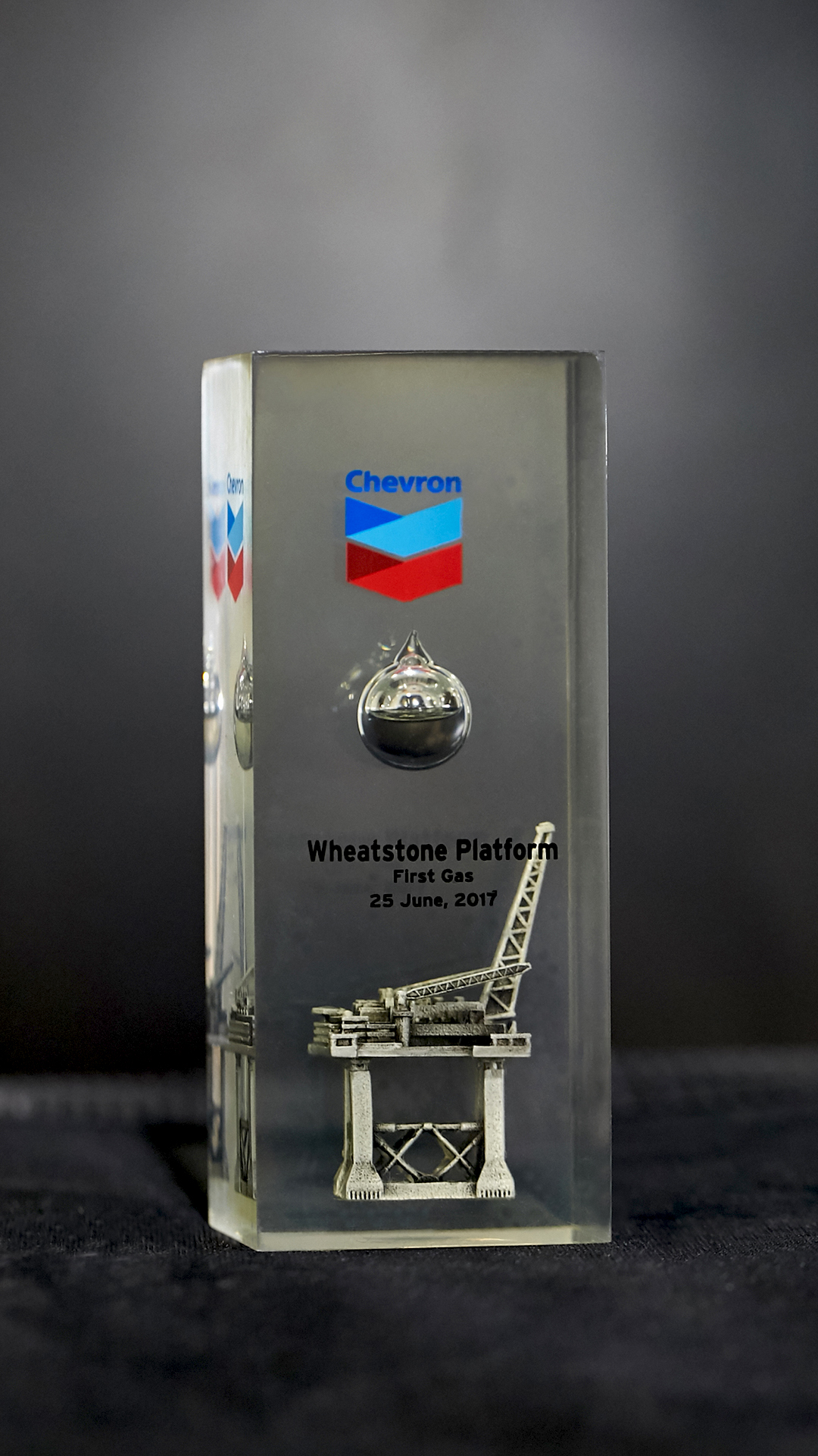 Custom commemorative award created for Chevron Wheatstone Platform first gas milestone in 2017