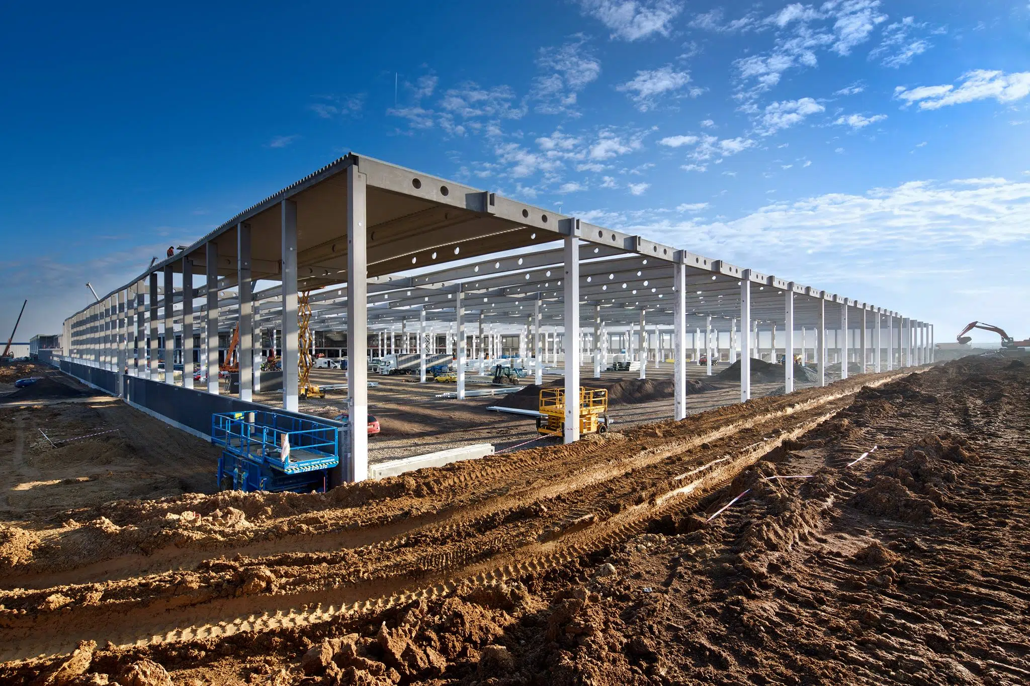 Precast concrete hall under construction