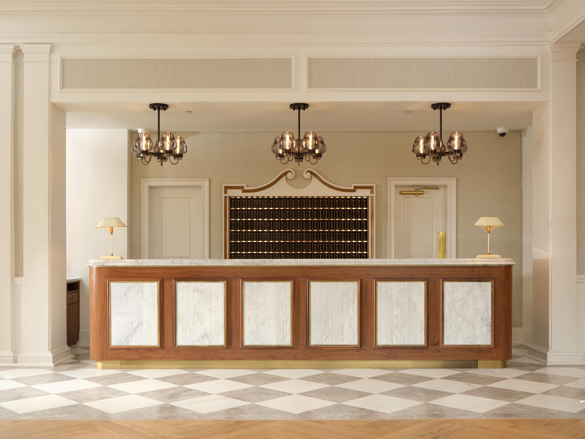 Newly renovated Hotel Viking Newport Rhode Island guest room New Era Escape offer