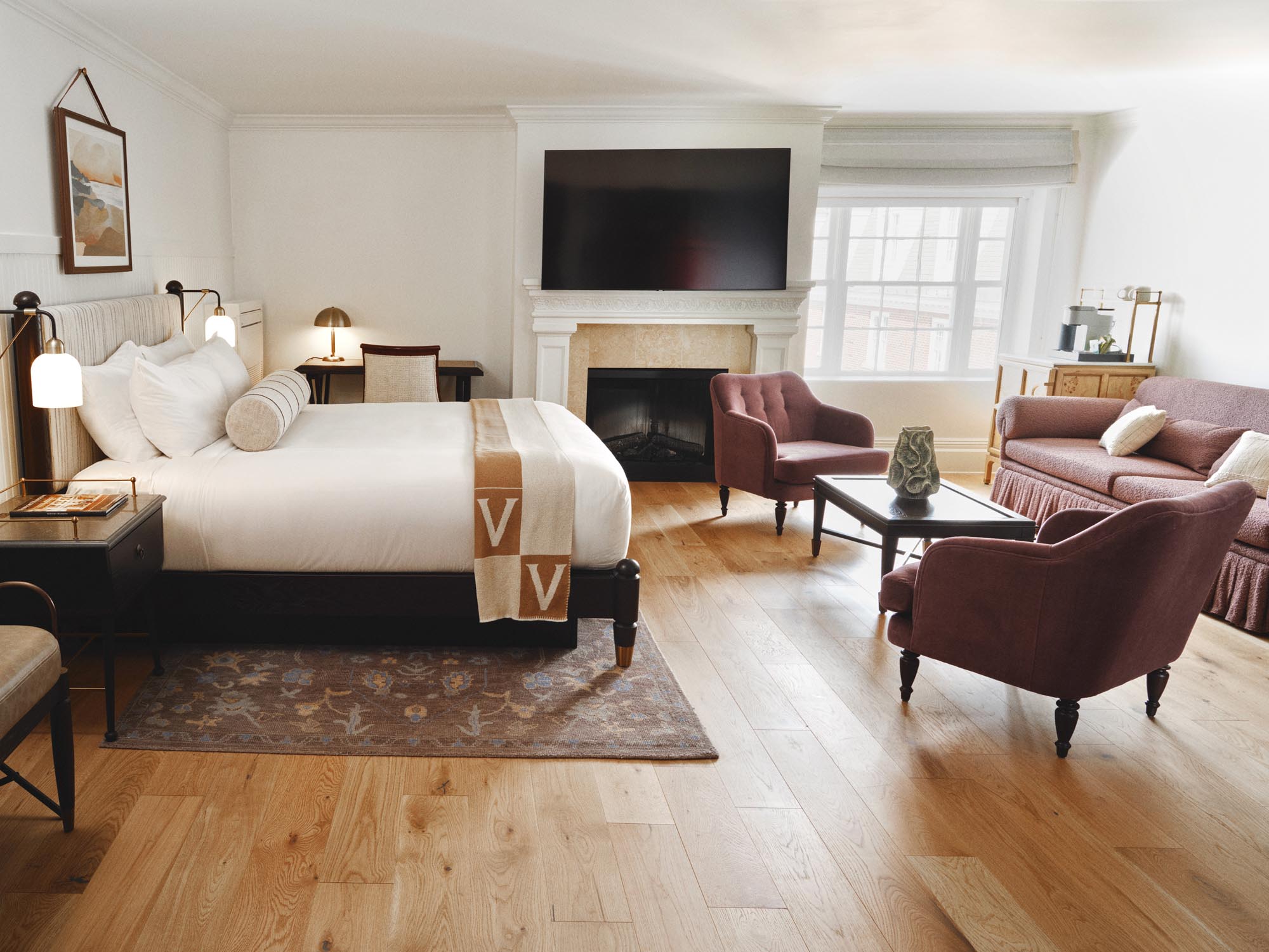 Elegant guest suite interior at Hotel Viking in Newport, Rhode Island
