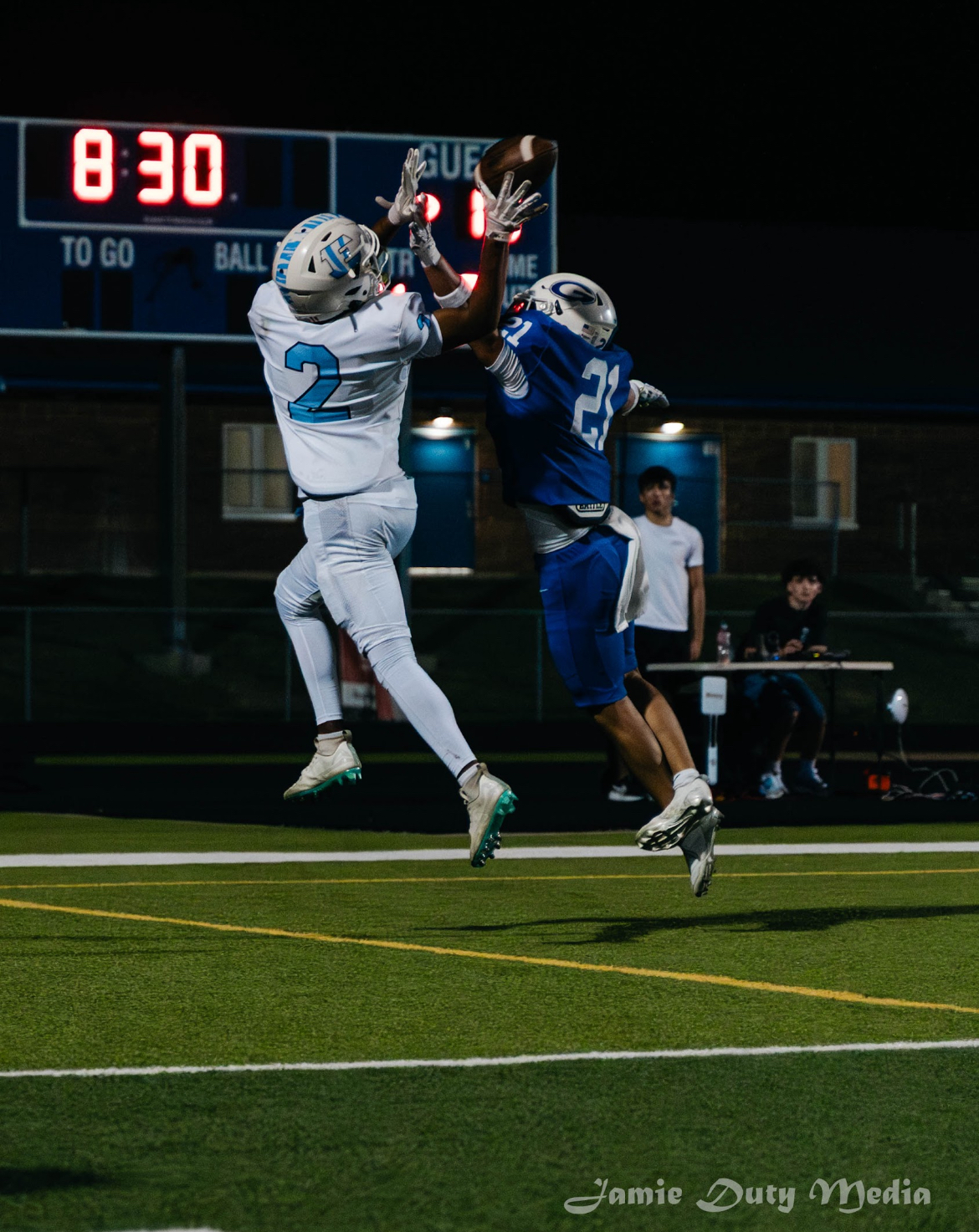 Braylon Lies game action