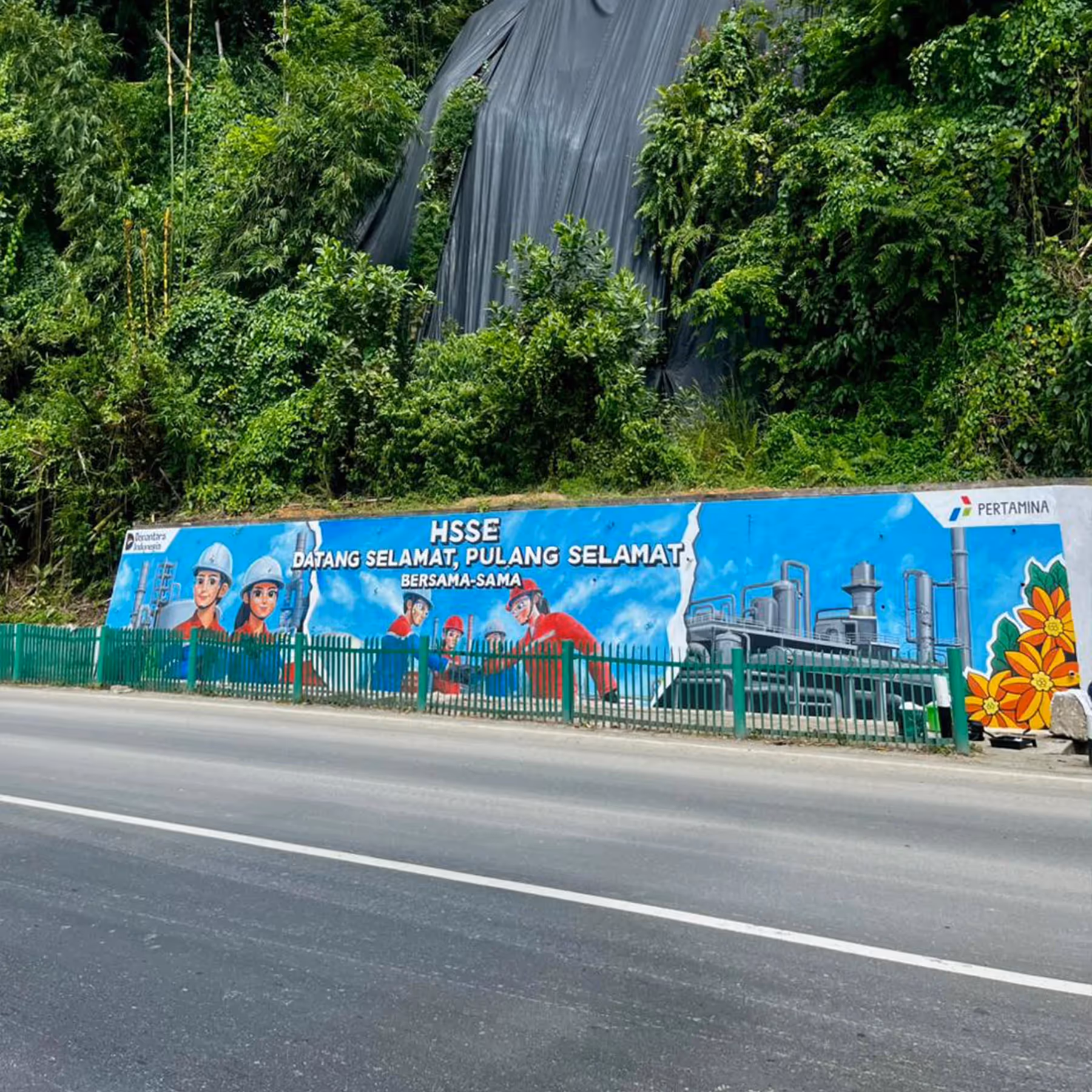 Mural Pertamina RU V Balikpapan K3