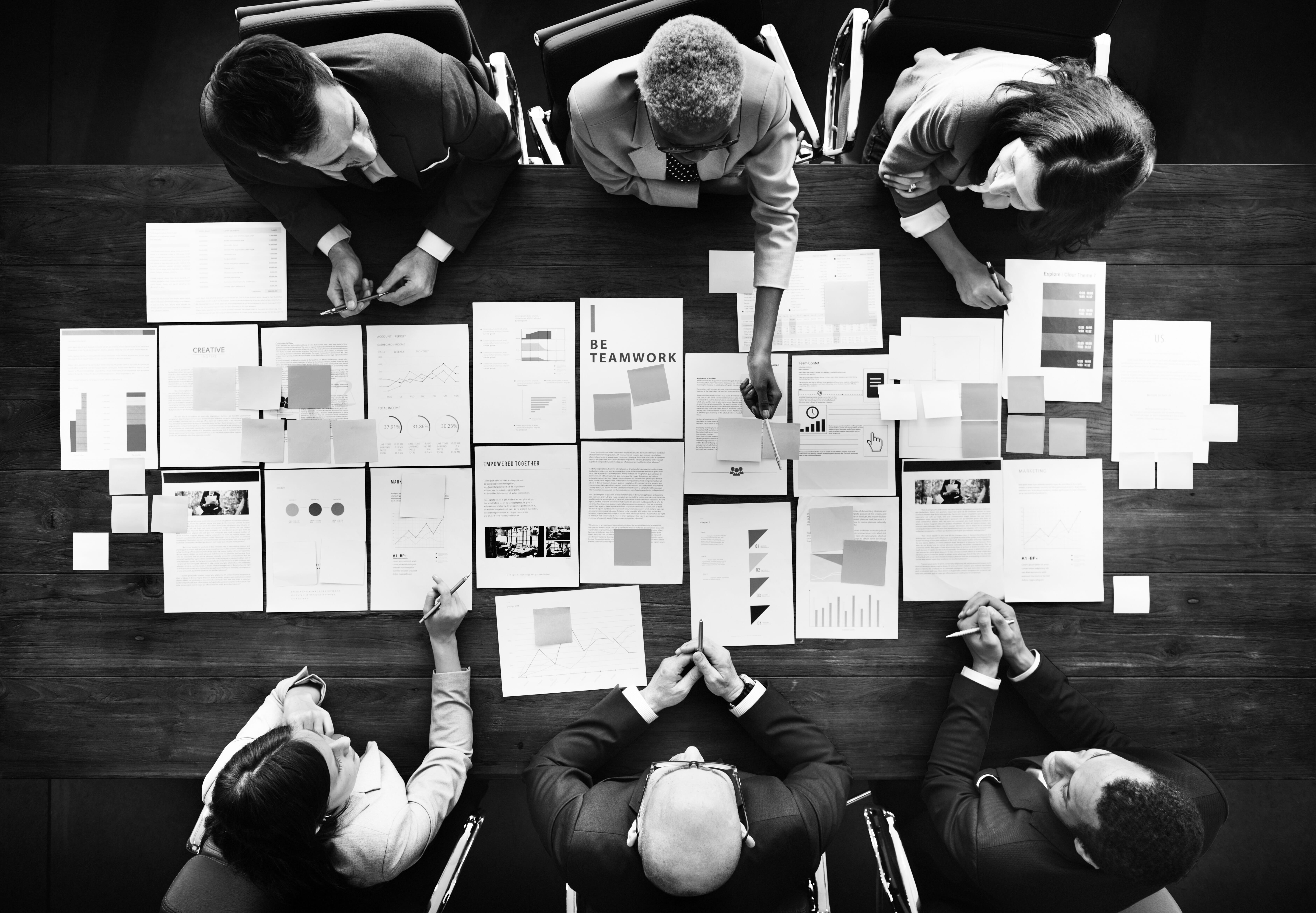 Corporate Slide Decks - Content Generation
