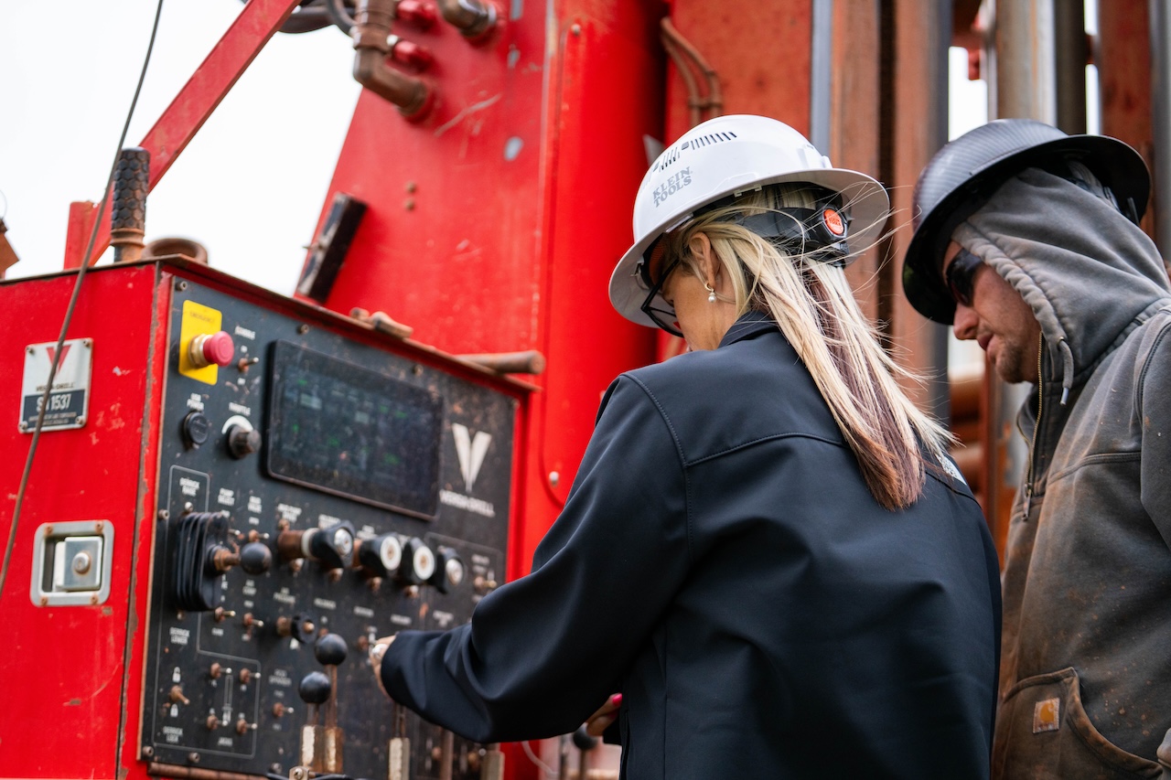 What Are the Advantages and Disadvantages of Geothermal Energy?