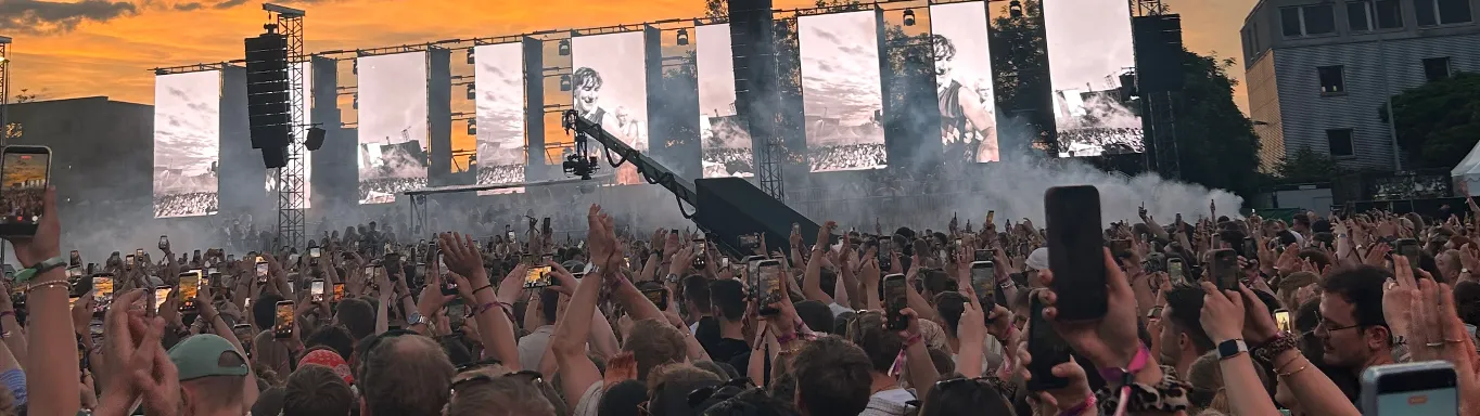 Students enjoying a live music festival in Münster – cultural events and active student life