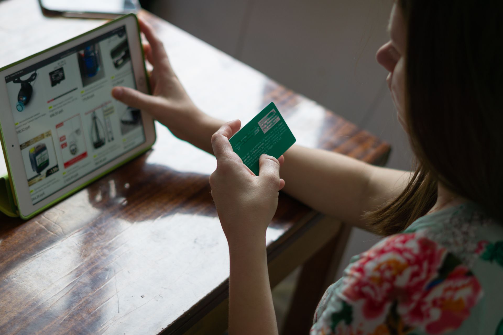 buying online on table