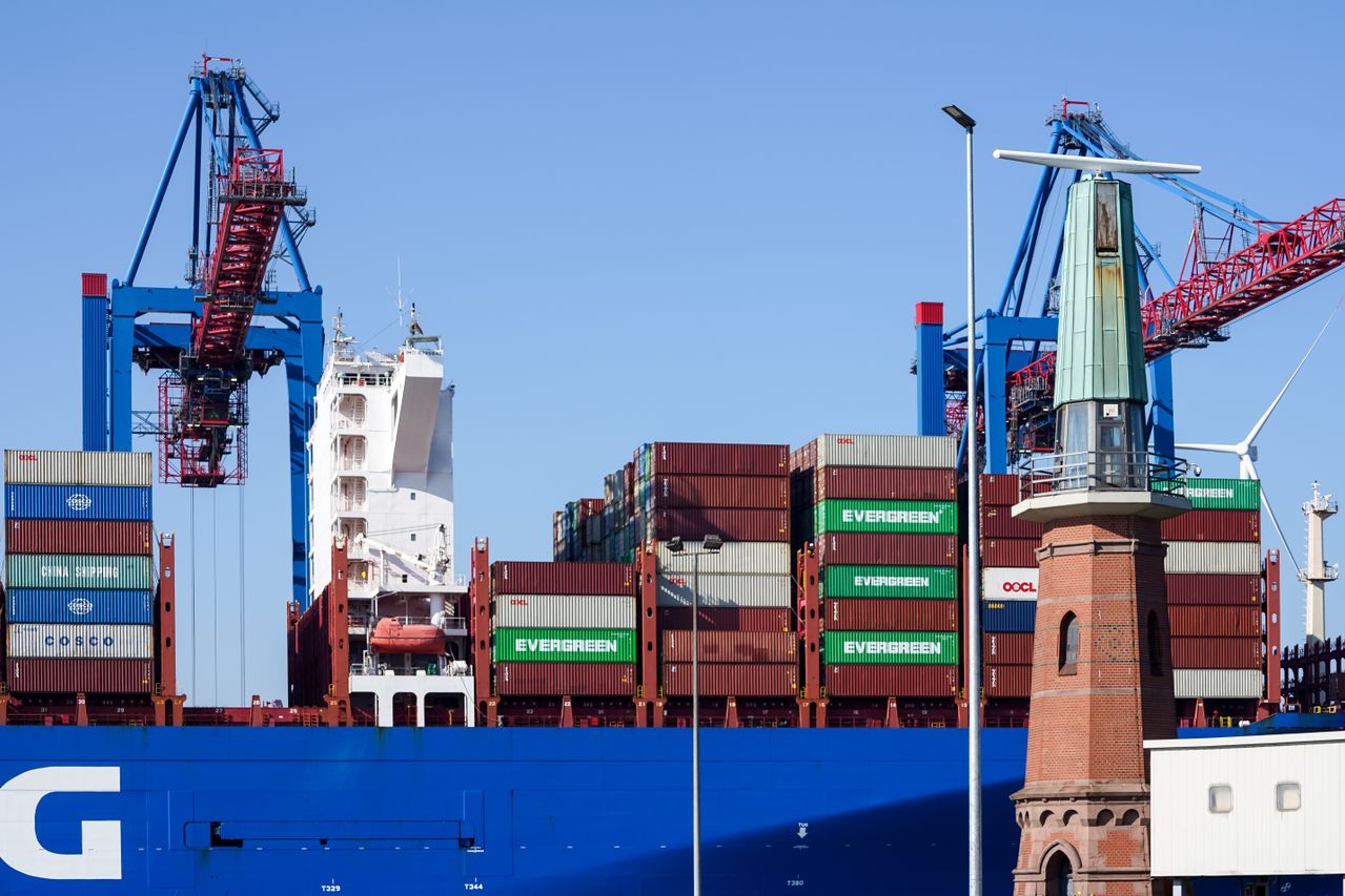 Port Terminal container