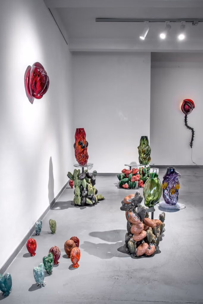 Dysplasia as a natural anomaly of growth: host–parasite relationships and luminous glass objects as a symbol of a new beginning in a natural ecosystem.