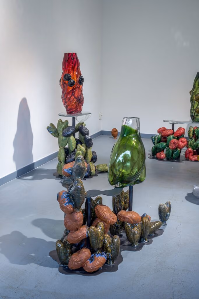Dysplasia as a natural anomaly of growth: host–parasite relationships and luminous glass objects as a symbol of a new beginning in a natural ecosystem.