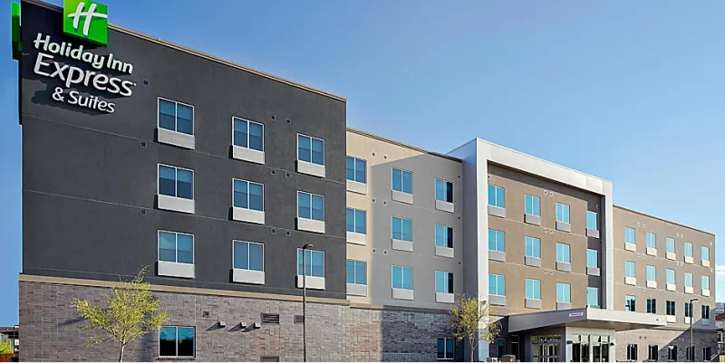 Holiday Inn Express & Suites Lubbock Central University Area