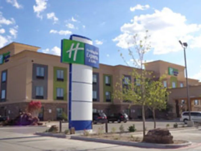 Holiday Inn Express & Suites Lubbock South