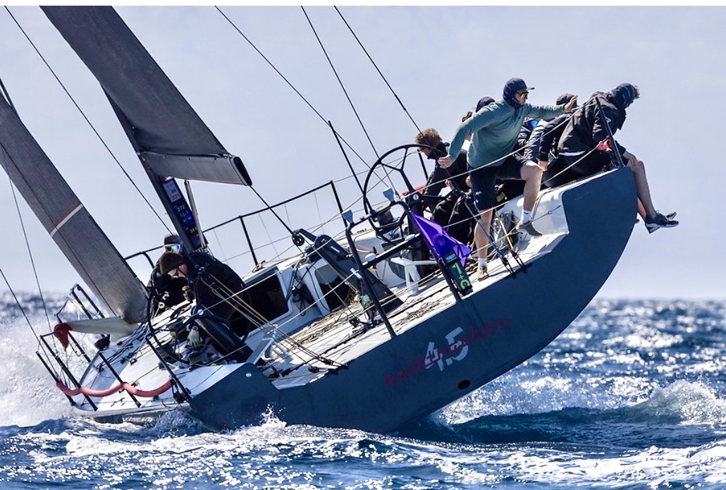 [background image] of maritime service in action (for a maritime service)