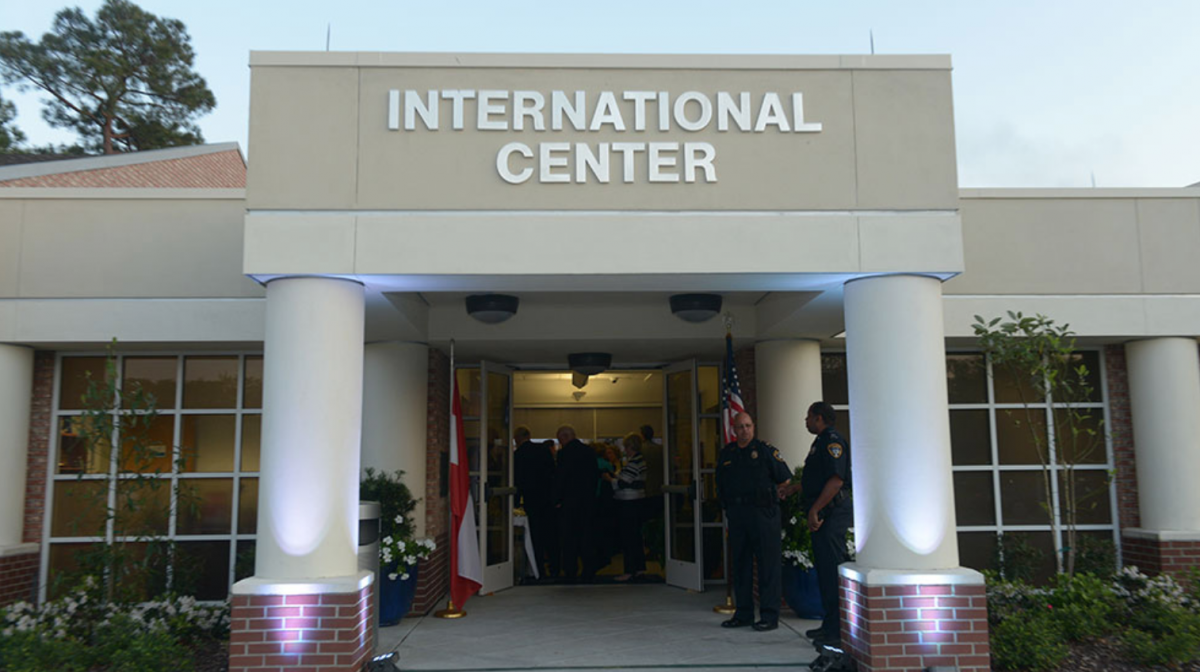 IC