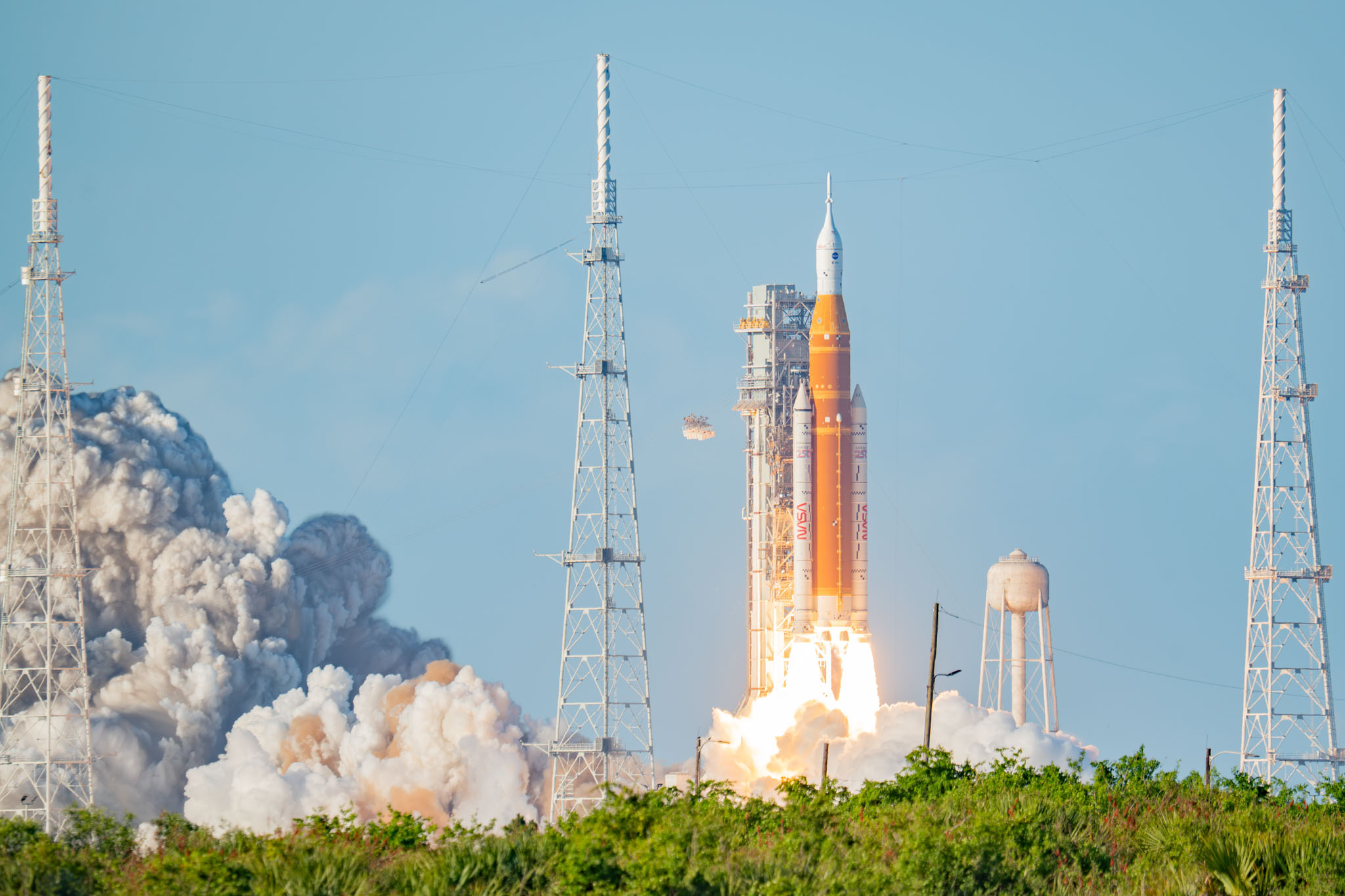 Artemis 2 rocket lifting off from Kennedy Space Center