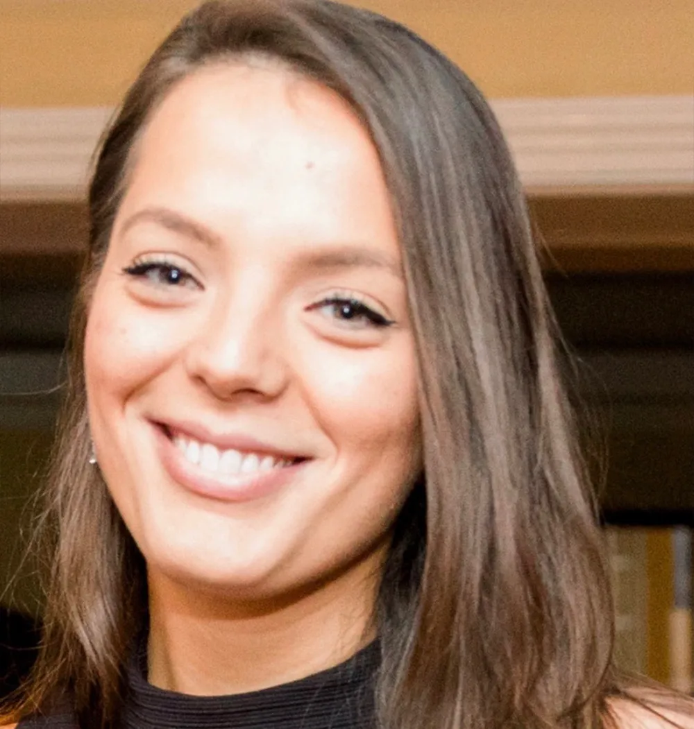Headshot of Merlinda Balidimaj, Surgical Scheduler coordinating procedures for Dr. Jeffrey A. Geller MD's patients in New York.