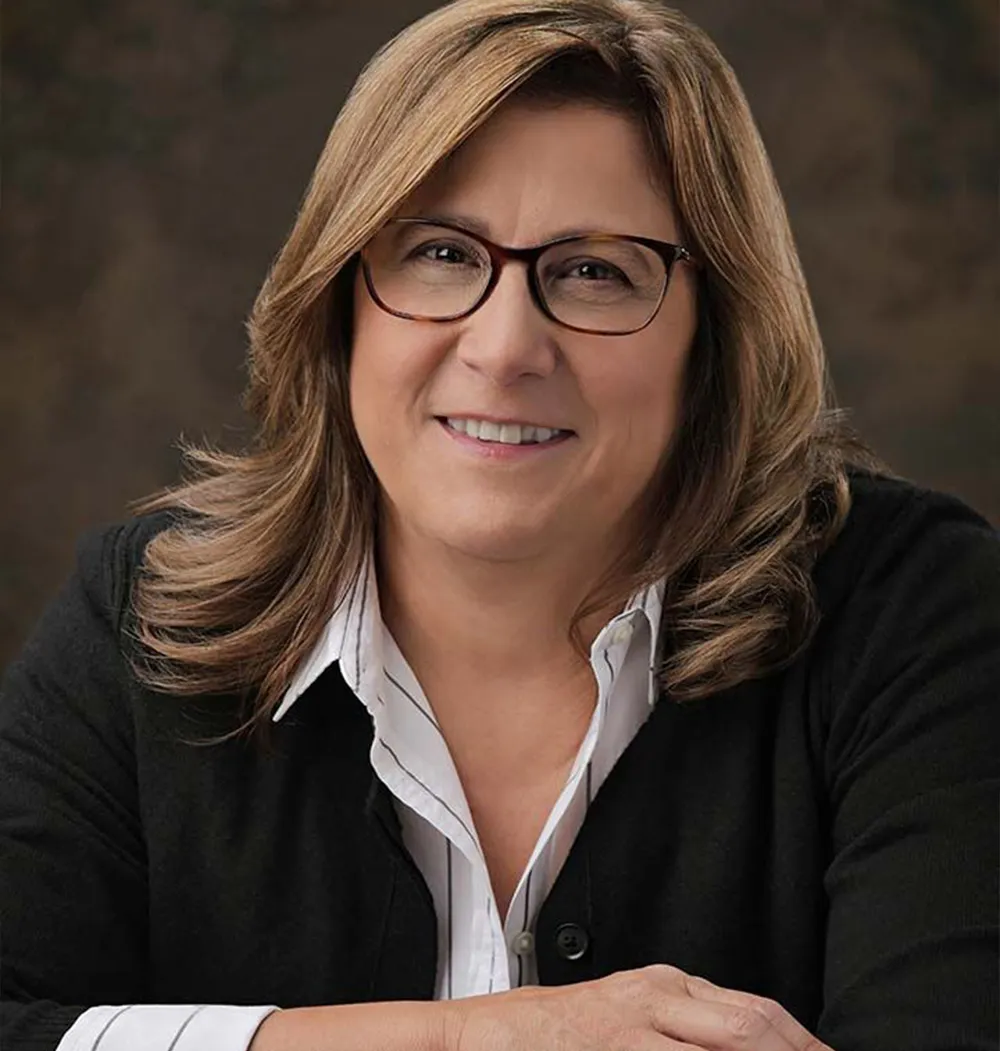 Headshot of Linda Geraghty, Nurse Practitioner working with Dr. Jeffrey A. Geller MD in New York.