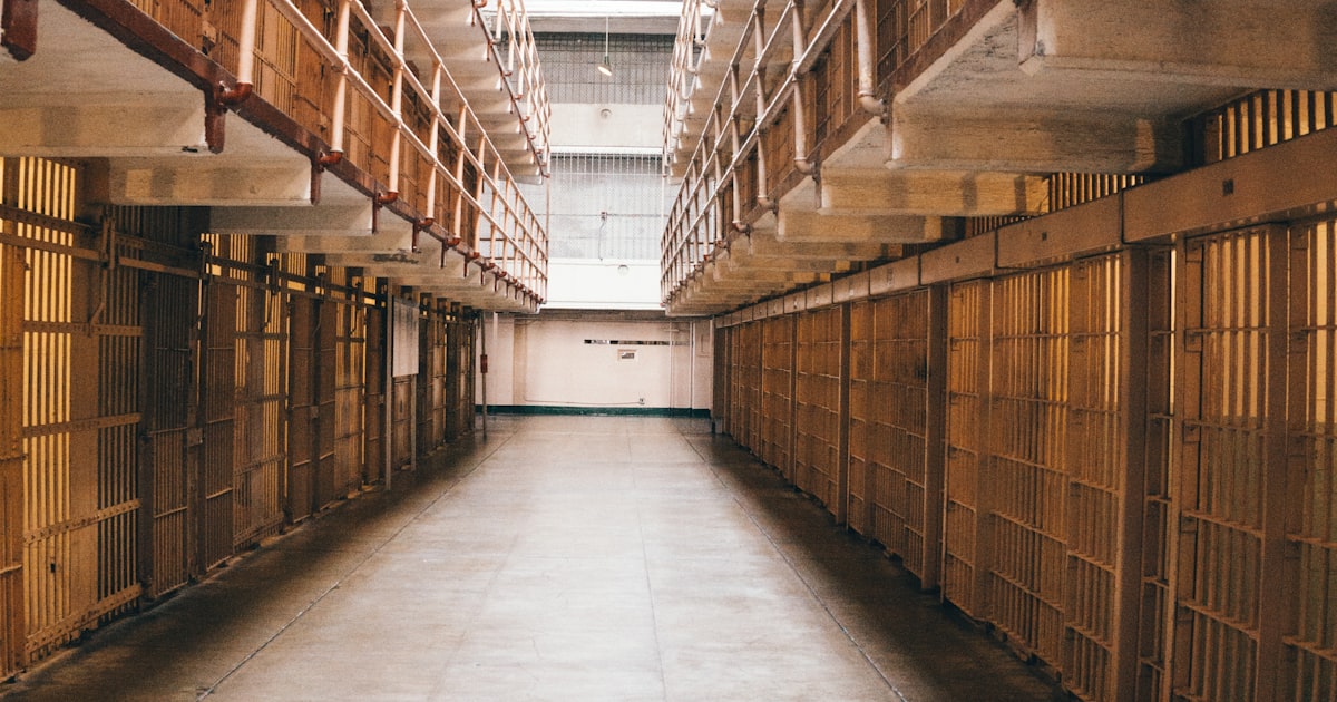 How to Serve Documents on an Inmate: A Practical Guide