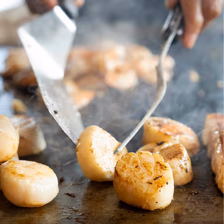 Fresh sushi and teppanyaki menu experiences at Desaki Restaurant