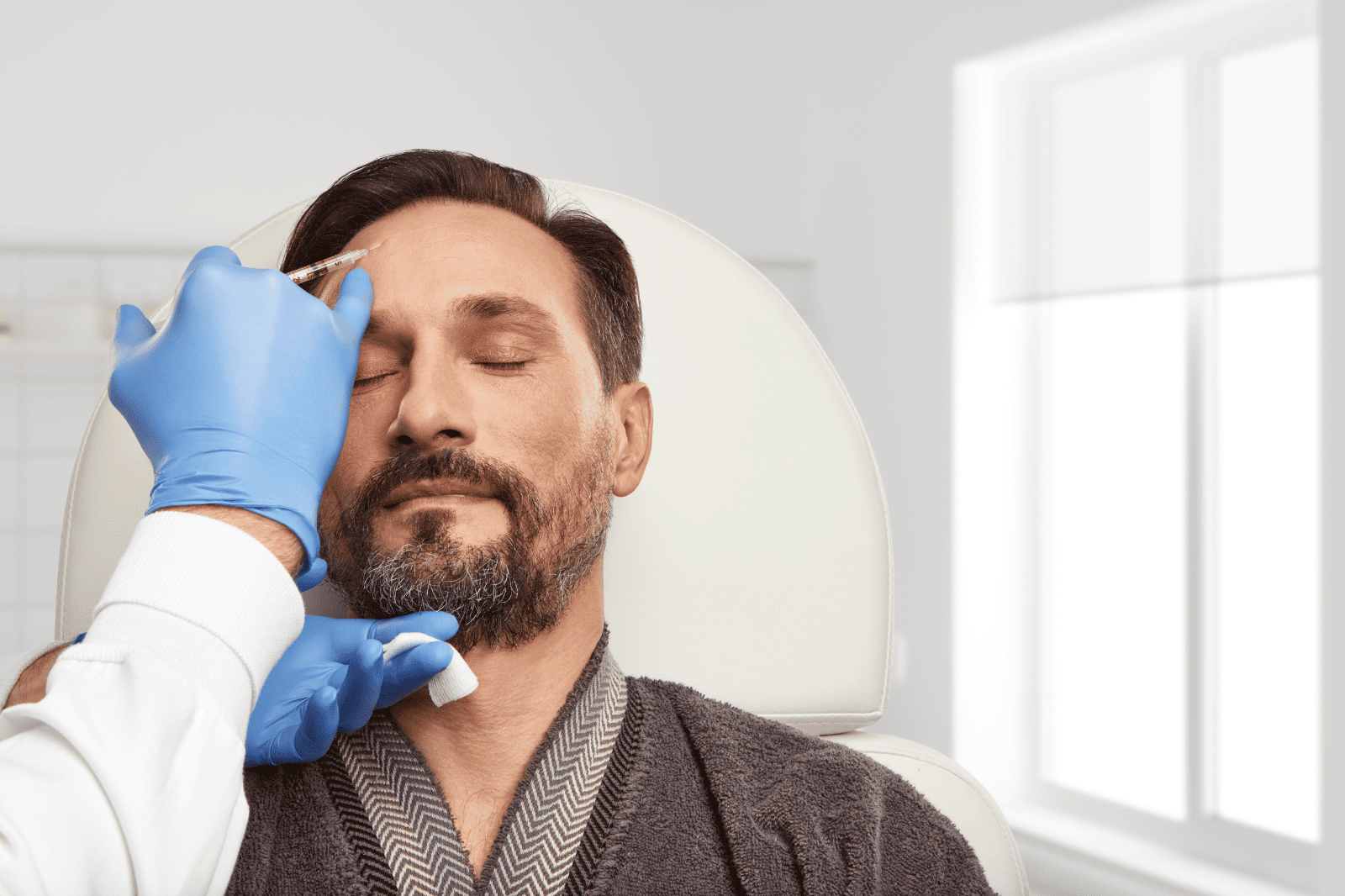 Ästhetische Medizin für Männer in Düsseldorf: diskret und natürlich