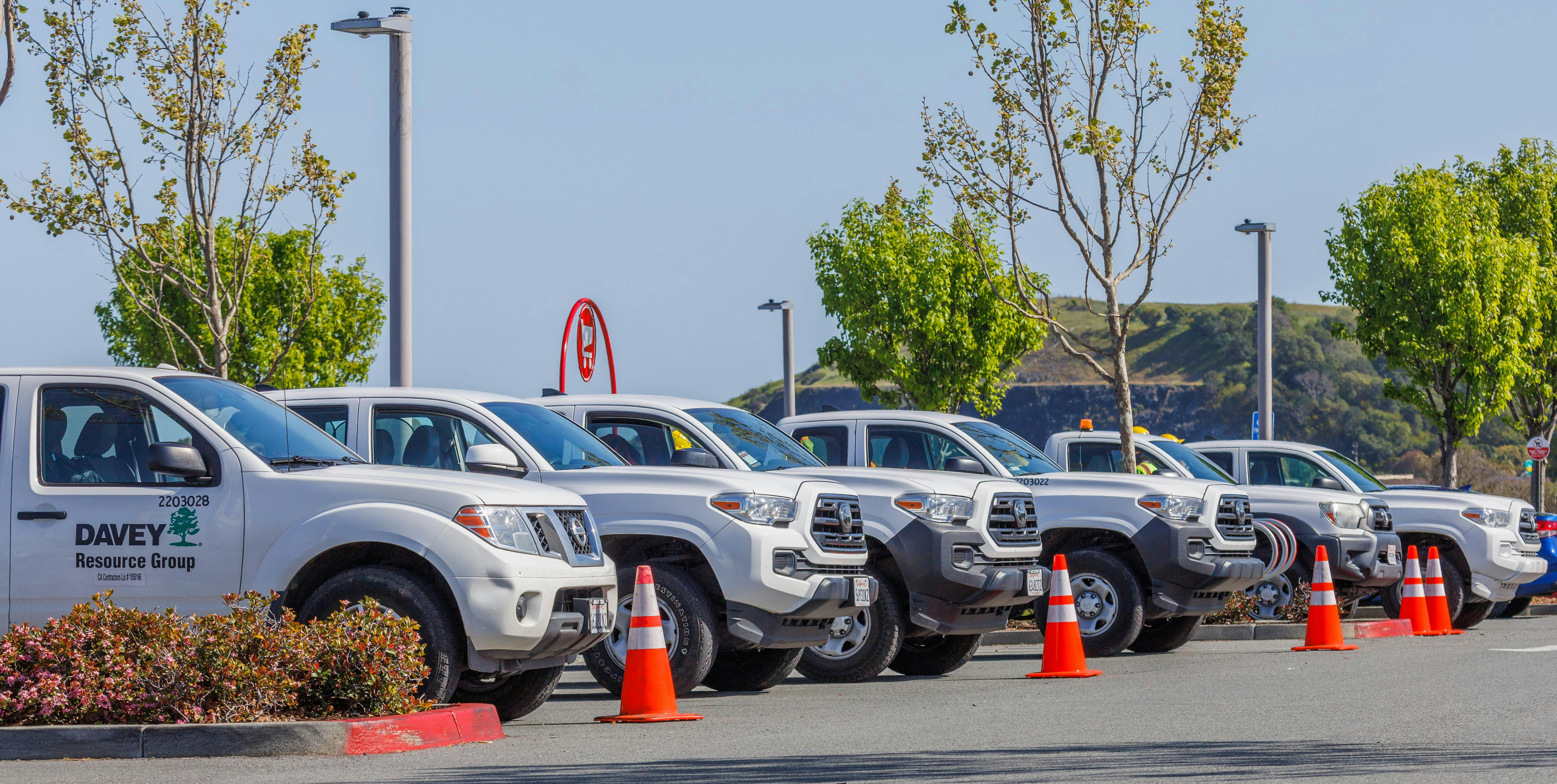 Commercial fleet vehicles, inland marine contractor equipment