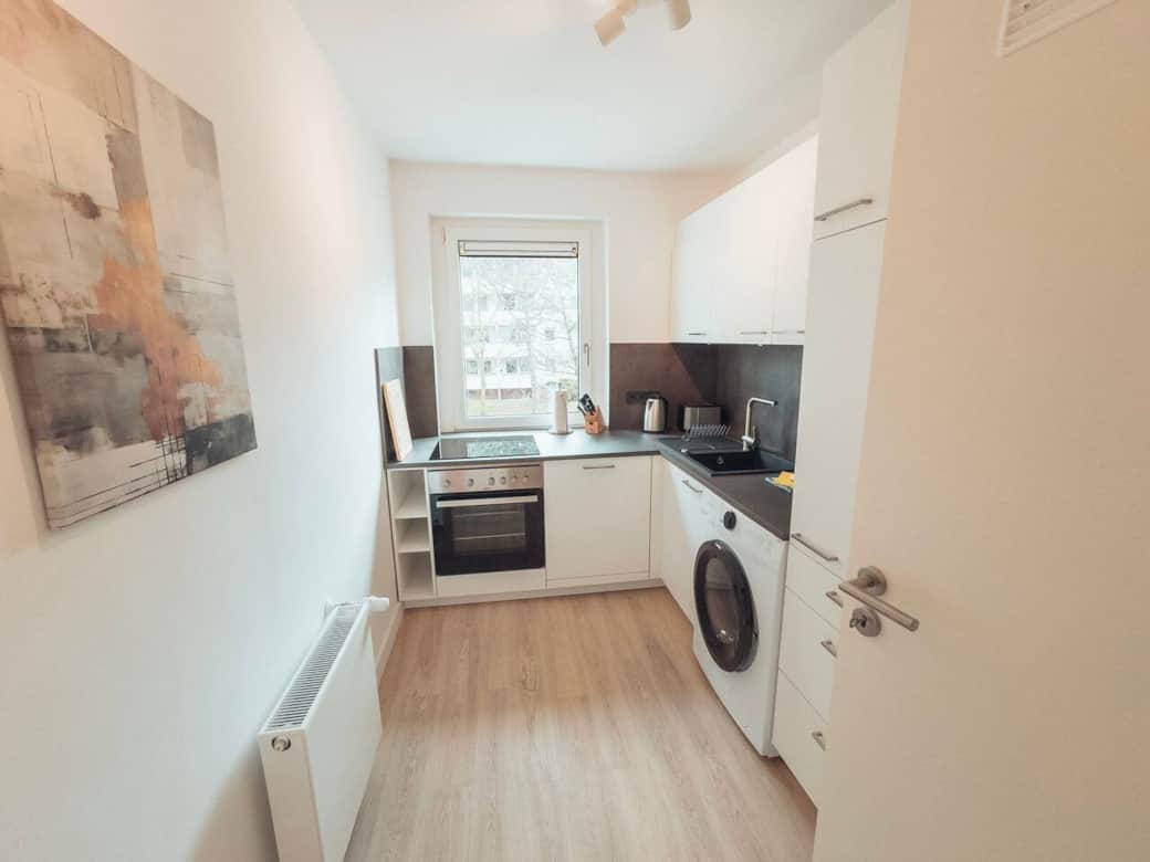 Fully equipped kitchen with window