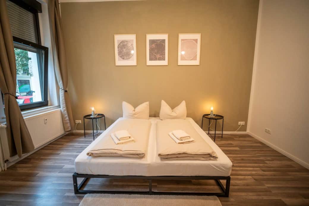 Cozy double bed (180x200)